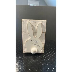 Hop To It Wooden Sign